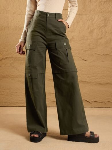 Women Olive Front Pocket Straight Fit Pants